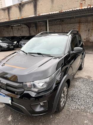 FIAT MOBI 1.0 EVO FLEX TREKKING MANUAL FIAT MOBI 1.0 EVO FLEX TREKKING MANUAL